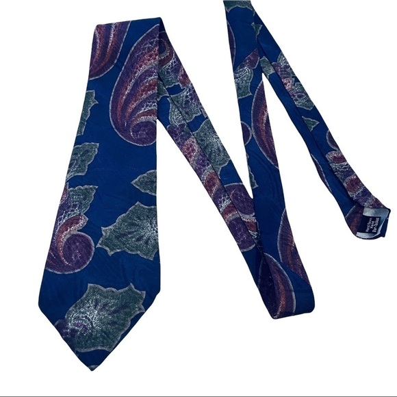 VINTAGE Oscar de la Renta Tie - Picture 1 of 9